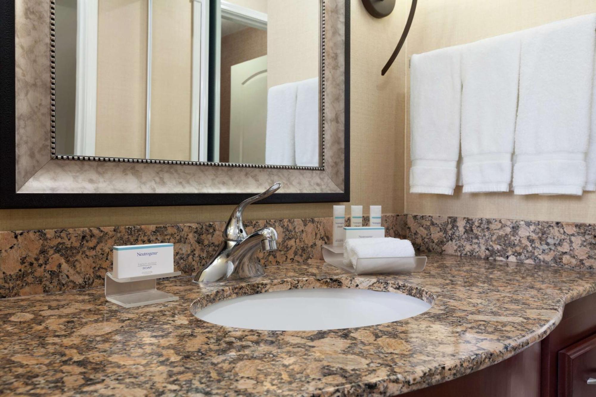 Homewood Suites Medford Zewnętrze zdjęcie