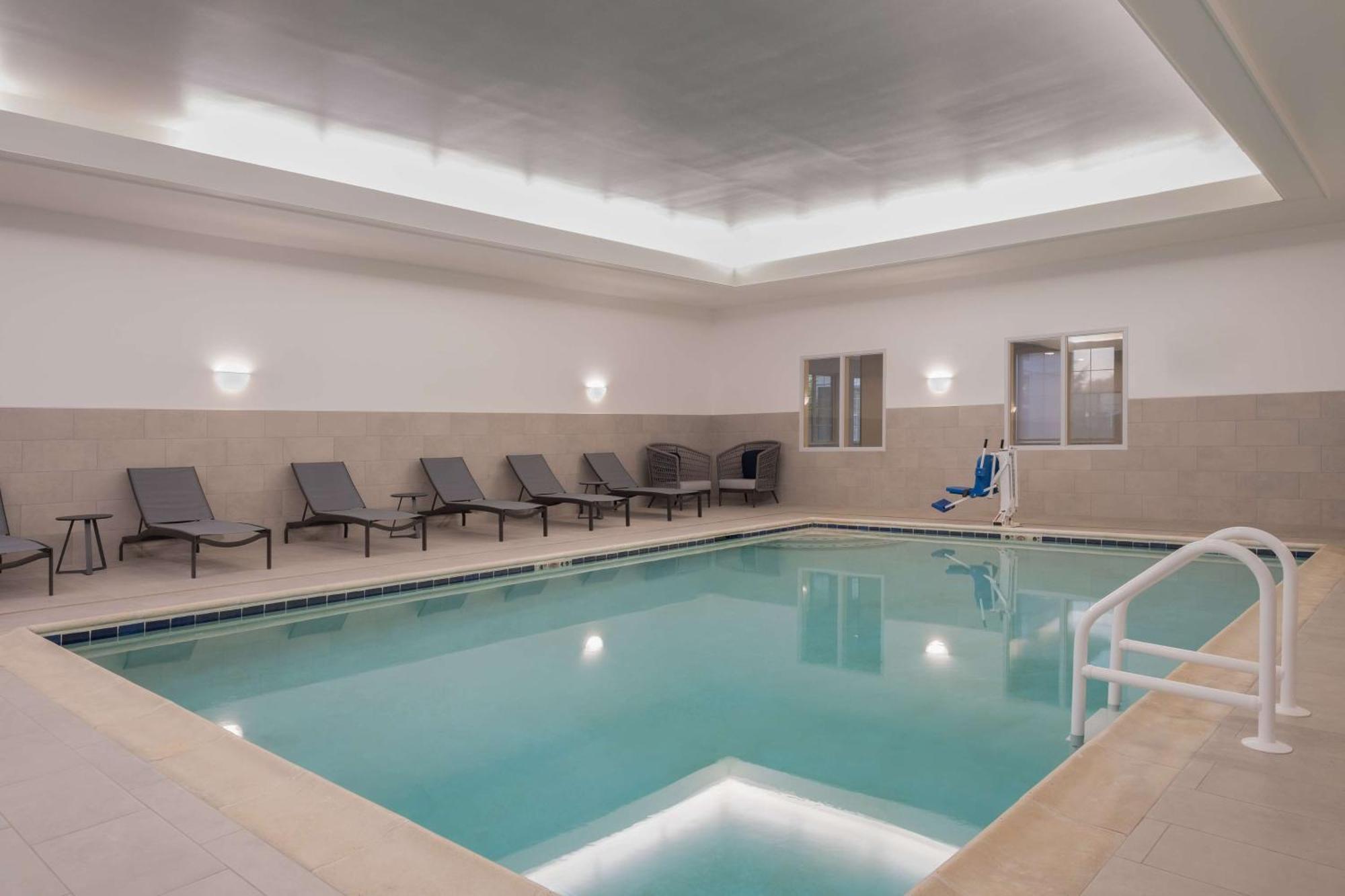 Homewood Suites Medford Zewnętrze zdjęcie